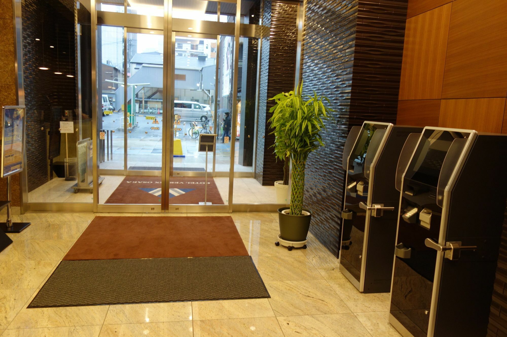 Hotel Vertex אוסקה מראה חיצוני תמונה