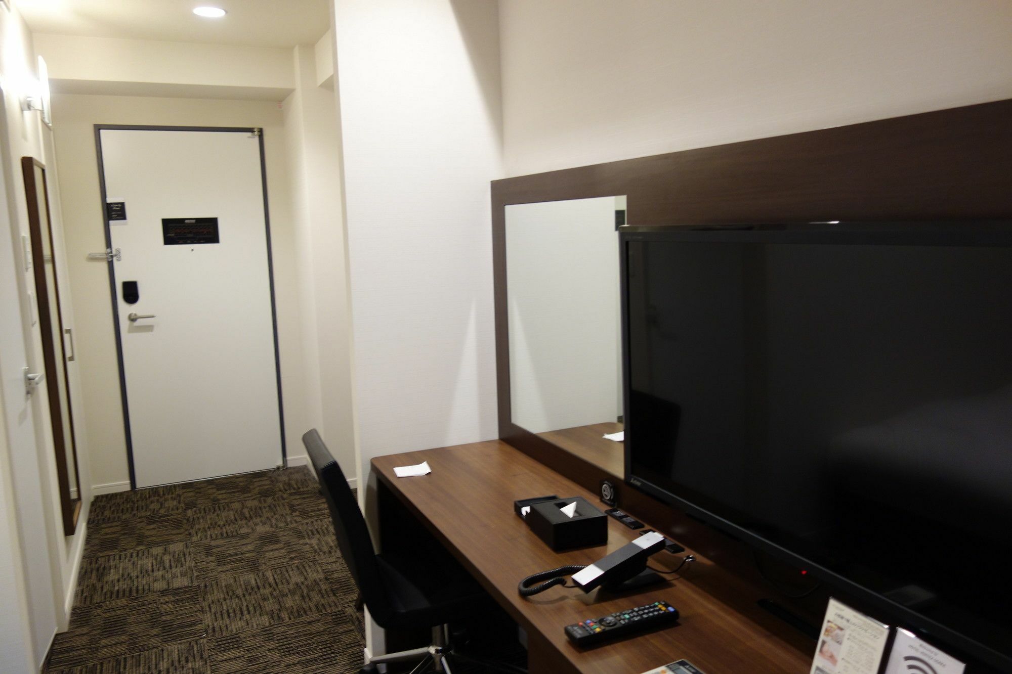 Hotel Vertex אוסקה מראה חיצוני תמונה